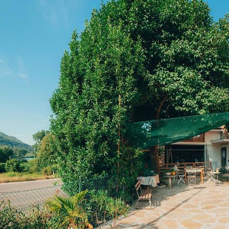 B&B Al Giardino Dei Laghi 레비네라고 외부 사진