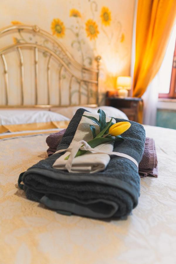 B&B Al Giardino Dei Laghi 레비네라고 외부 사진