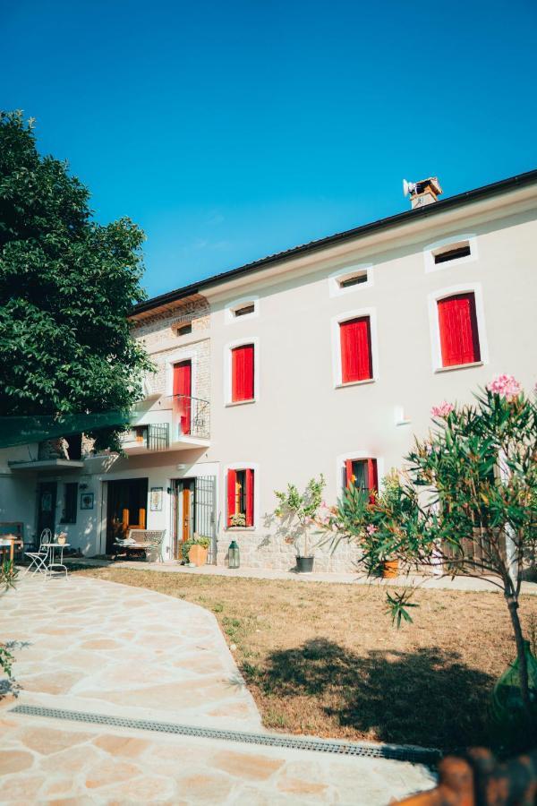 B&B Al Giardino Dei Laghi 레비네라고 외부 사진