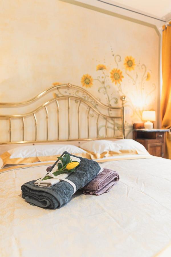 B&B Al Giardino Dei Laghi 레비네라고 외부 사진