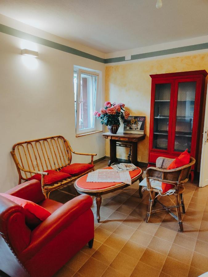 B&B Al Giardino Dei Laghi 레비네라고 외부 사진