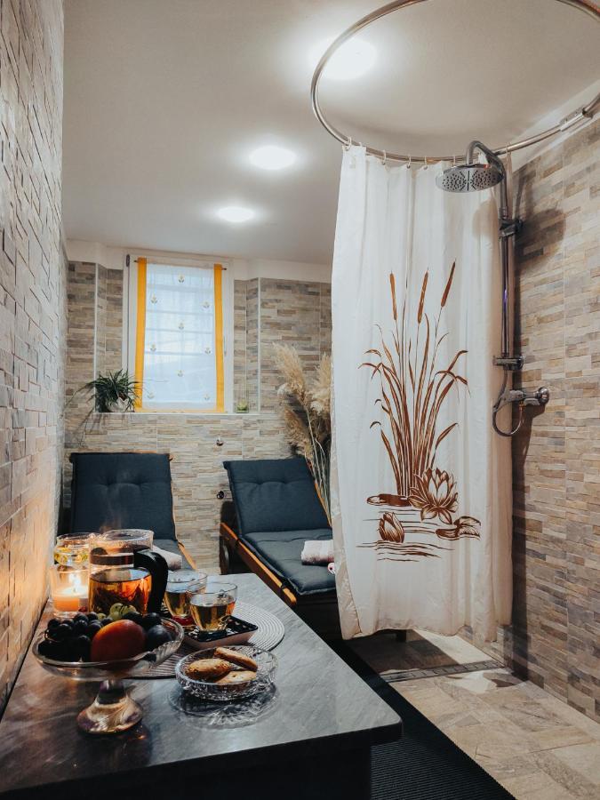 B&B Al Giardino Dei Laghi 레비네라고 외부 사진